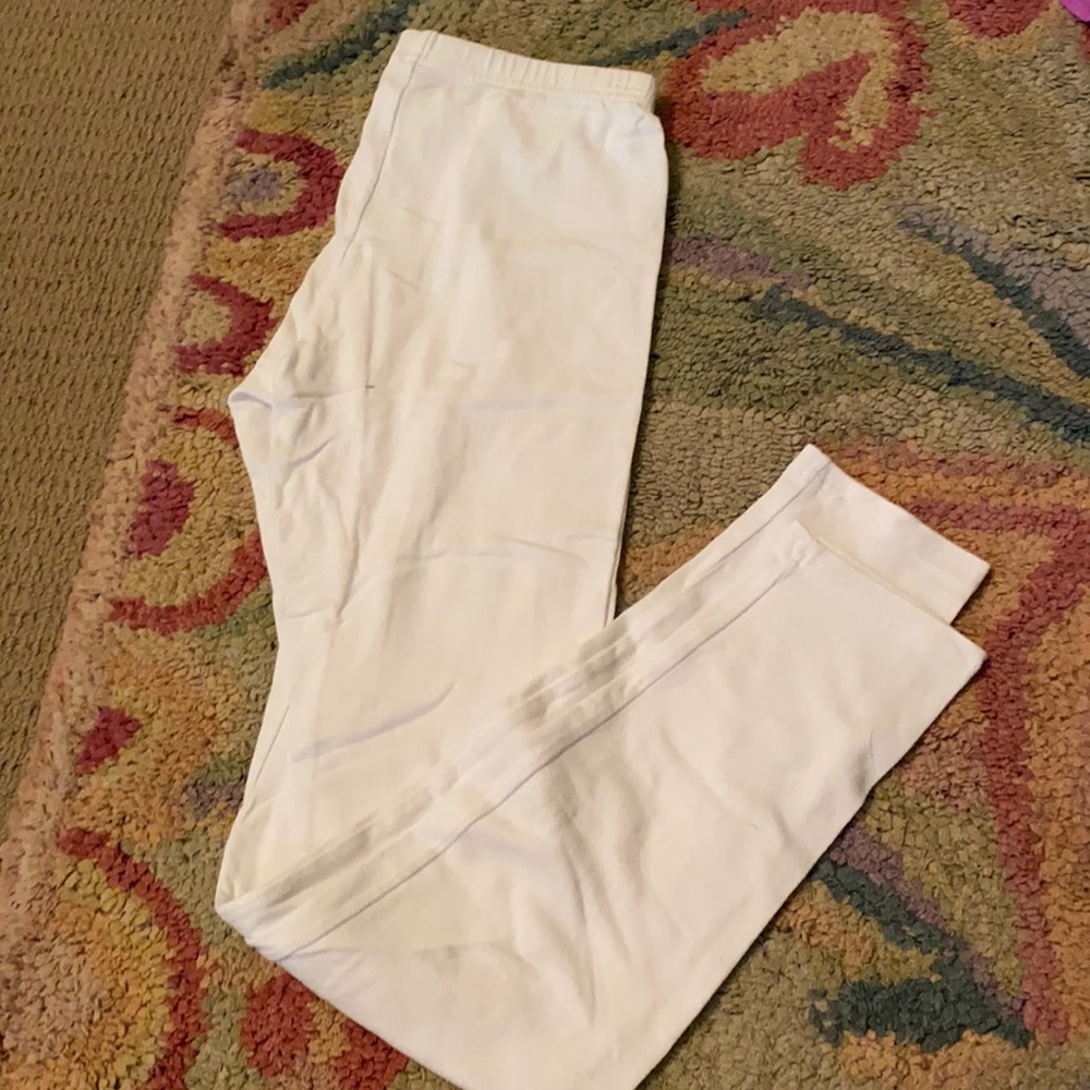 Plain white leggings